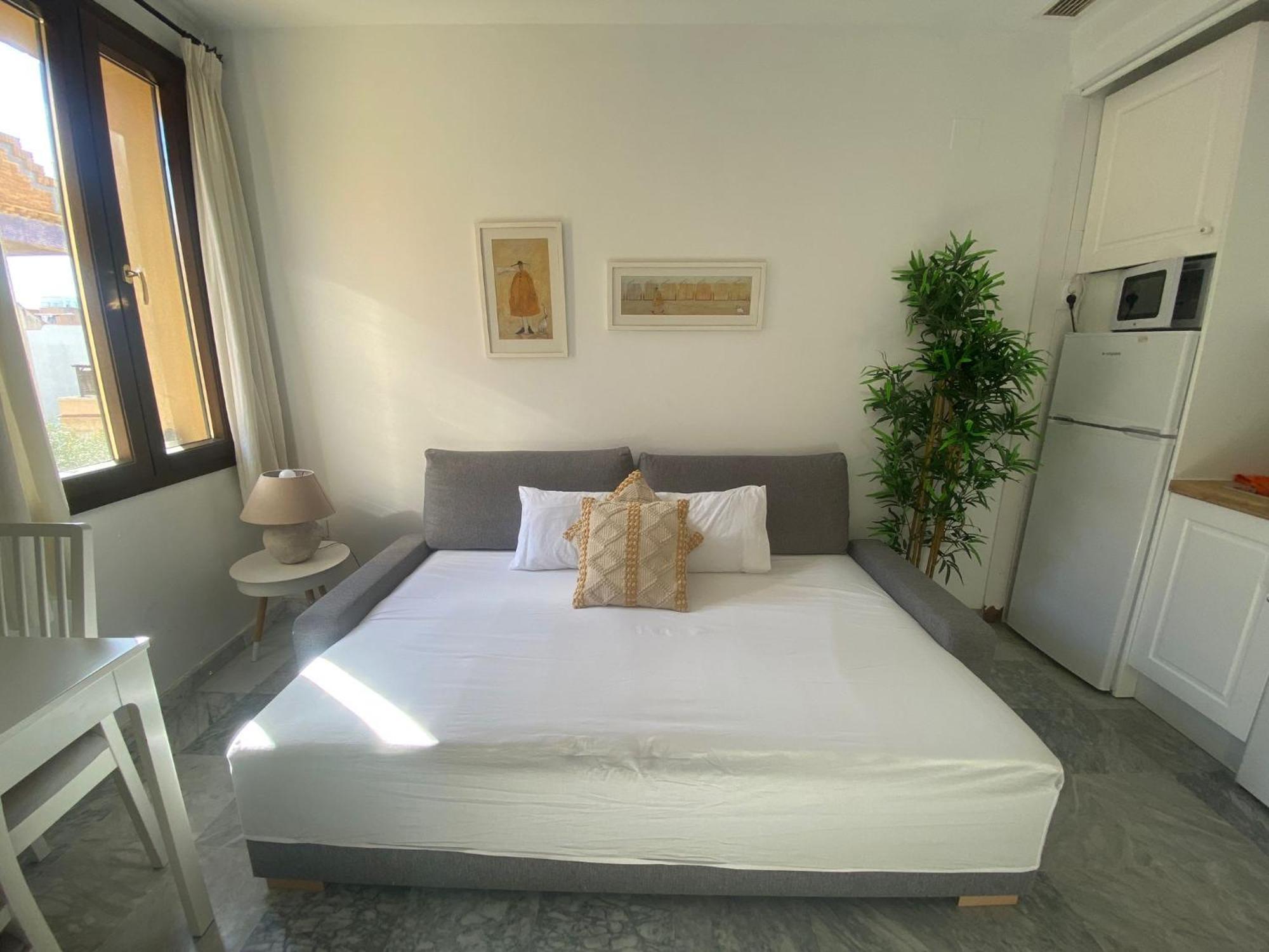Apartamento Universal La Línea de la Concepción Buitenkant foto
